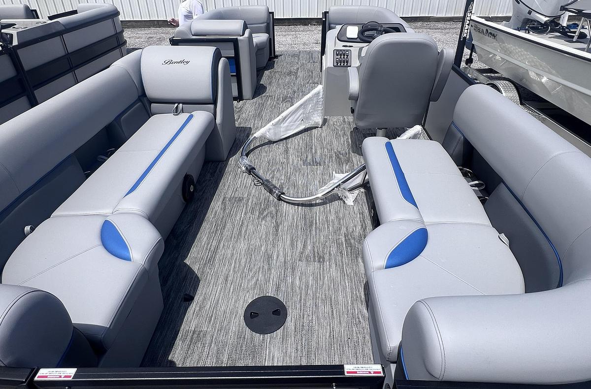 2026 Bentley Pontoons Bolt 223