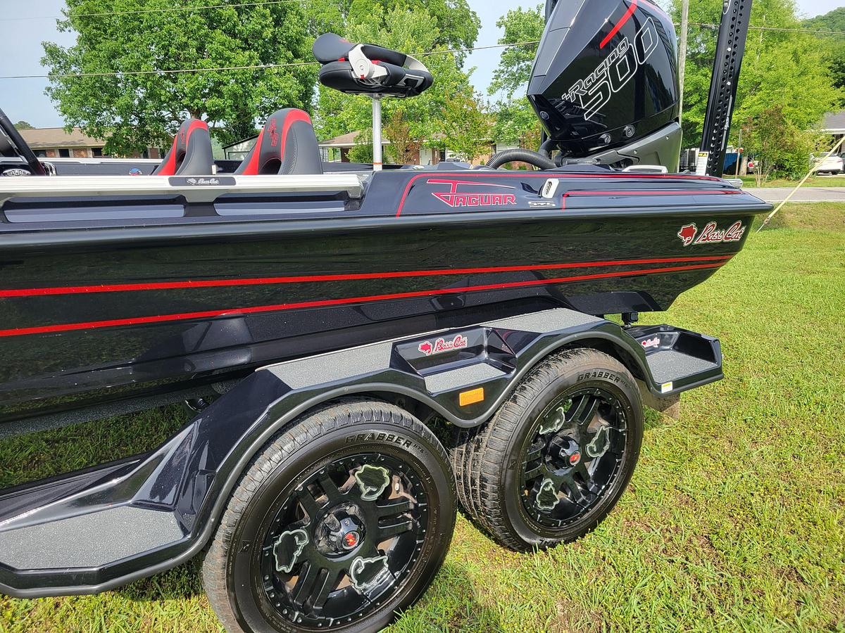 Used 2025 Bass Cat Jaguar
