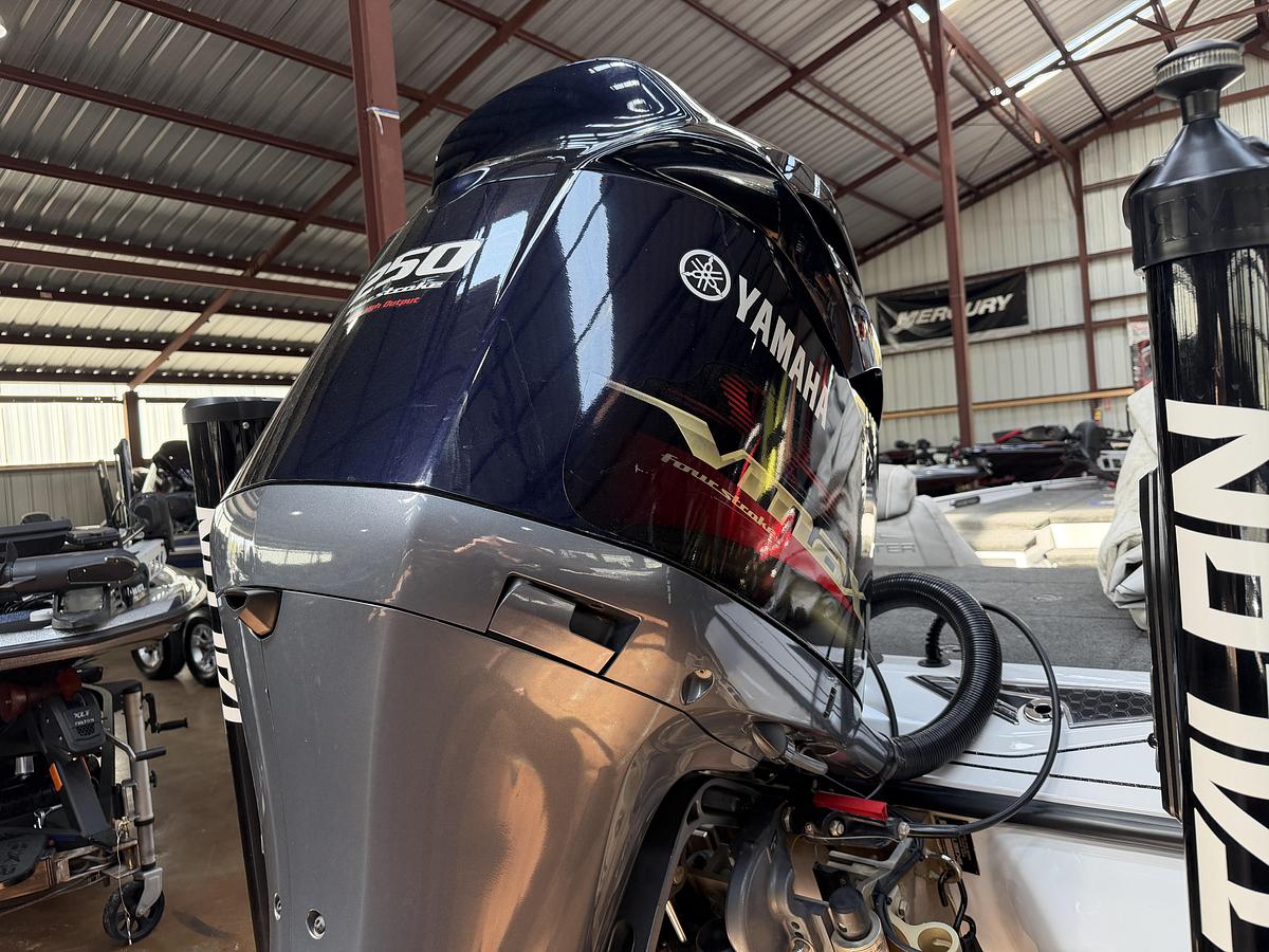 Used 2019 Skeeter FX20LE