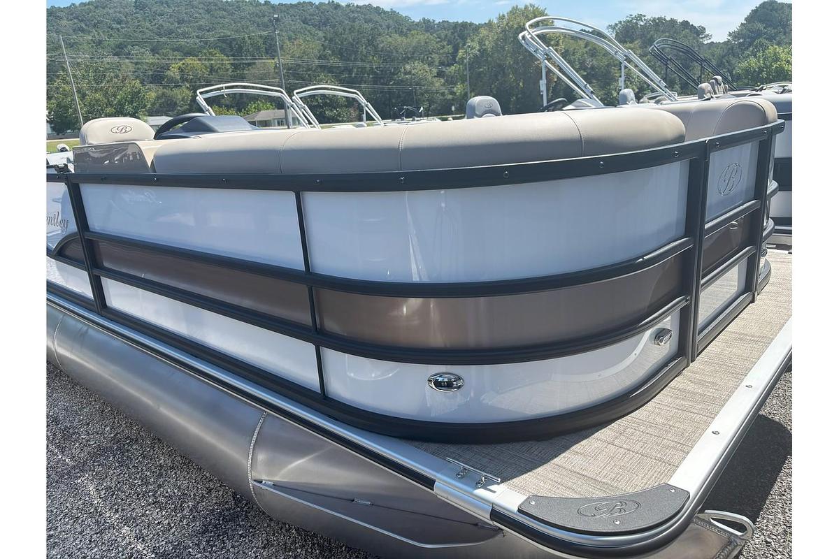2026 Bentley Pontoons Legacy 200 Cruise