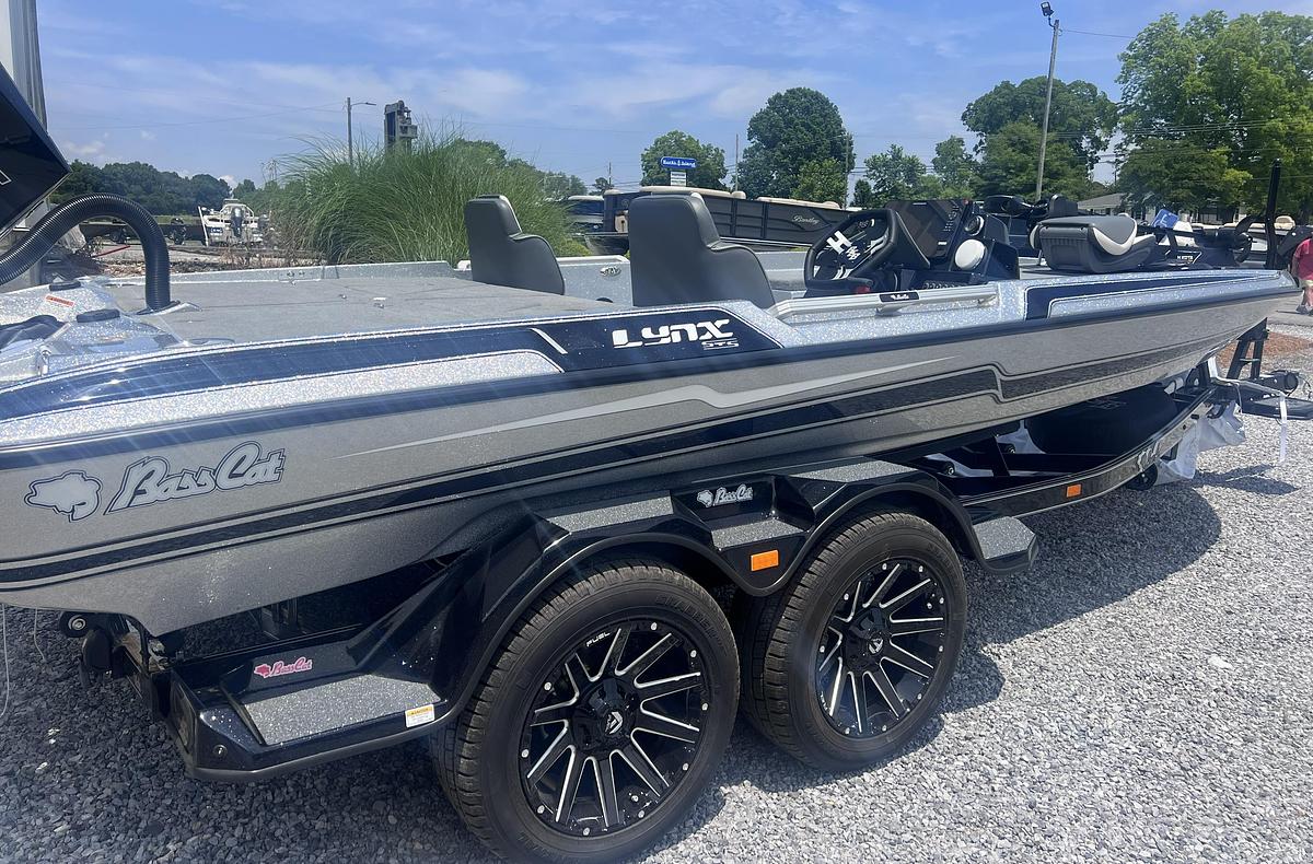 2026 Bass Cat LYNX STS