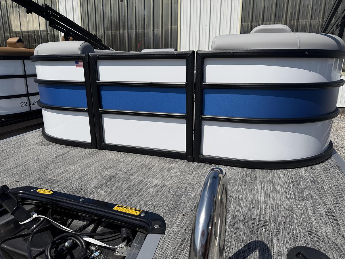 2026 Bentley Pontoons BOLT 200