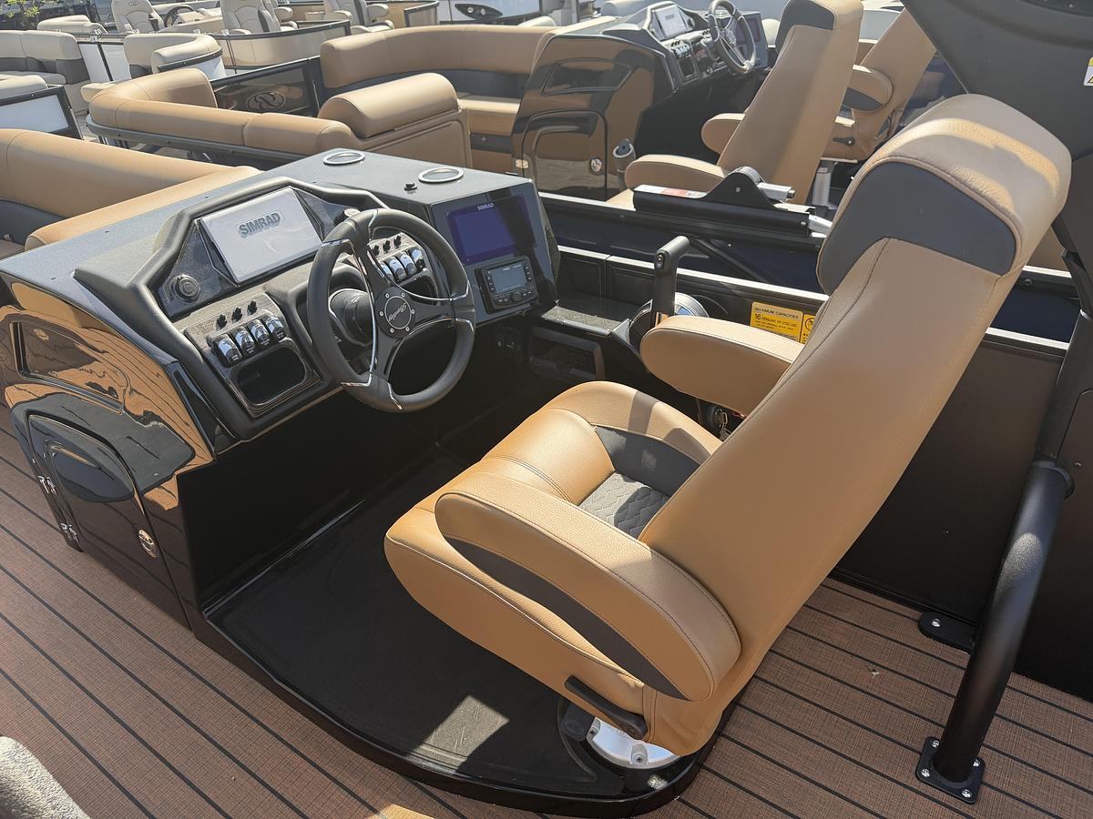 2026 Bentley Pontoons Elite 253 DC Swingback
