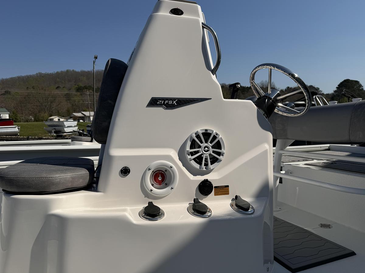 2026 Avid Boats 21FSX