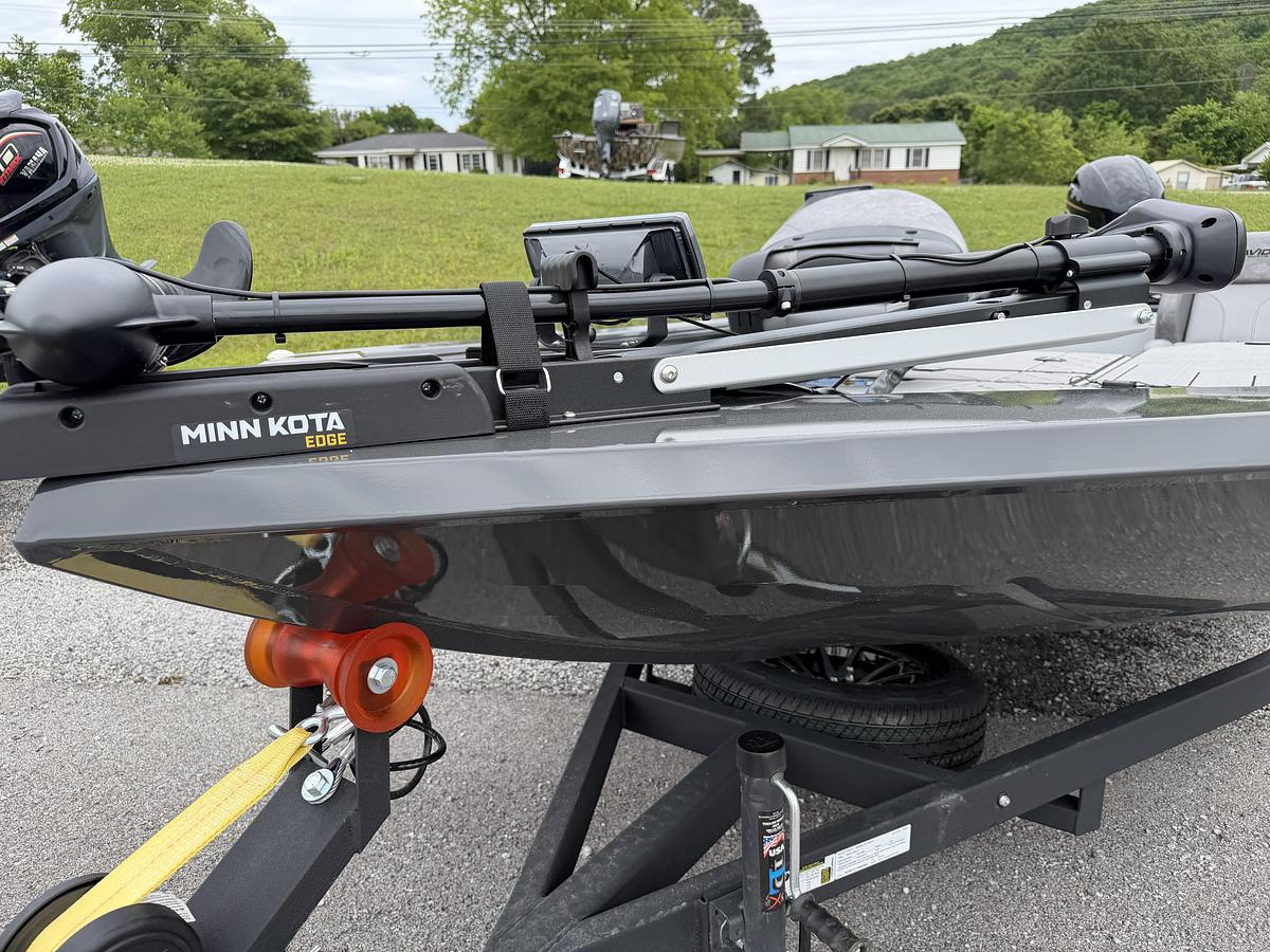 2026 Avid Boats 18 Vertex