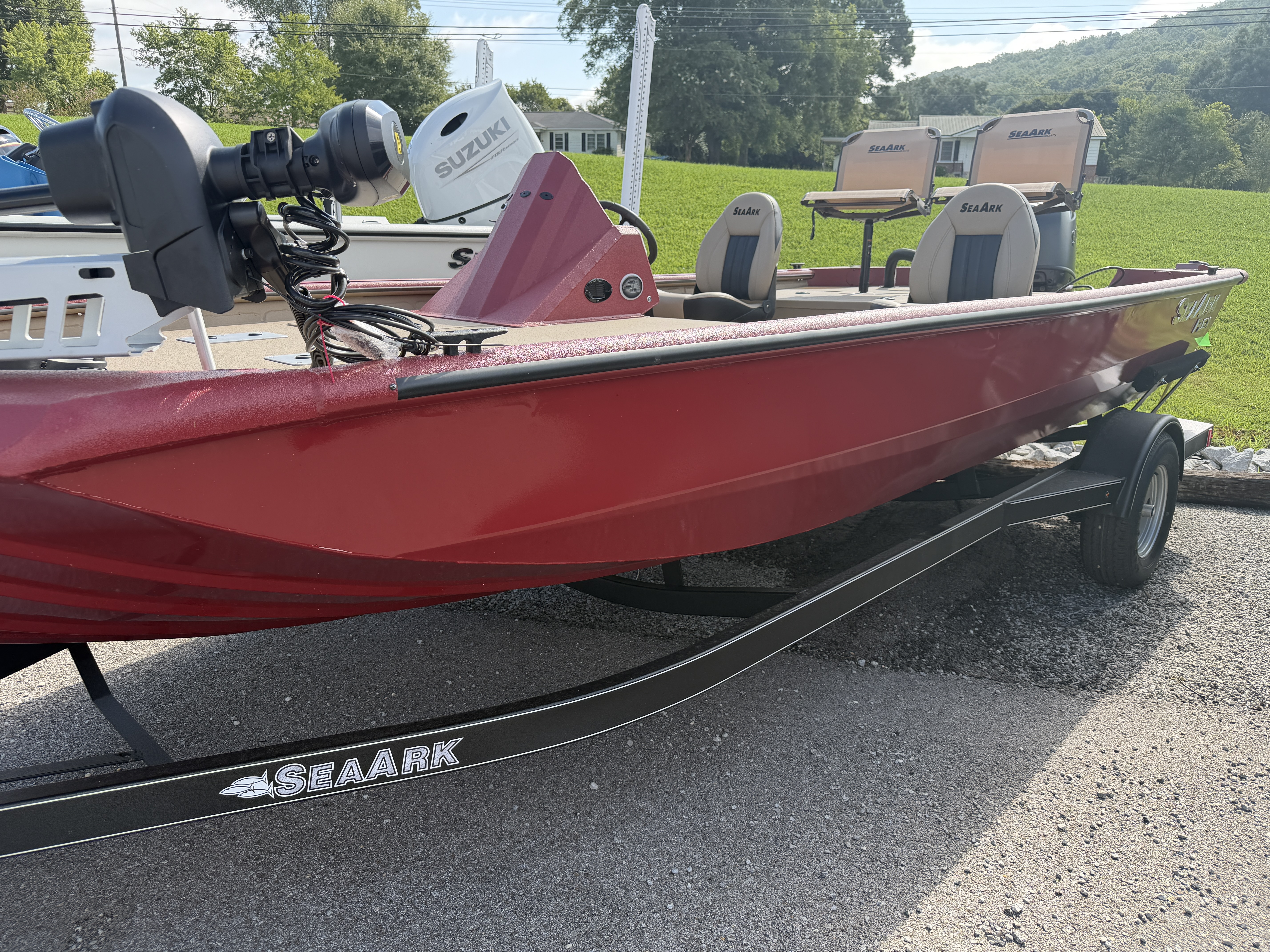 2027 SeaArk Flex 19