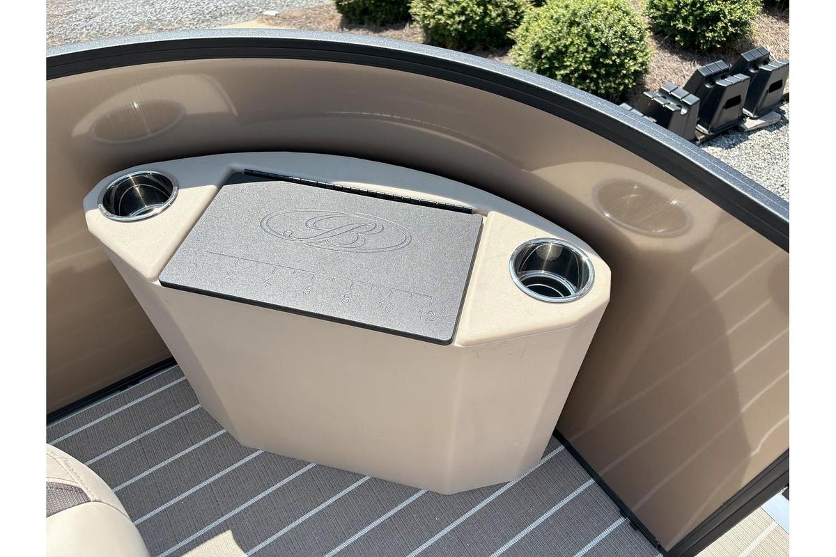 2026 Bentley Pontoons Fish 200 CW