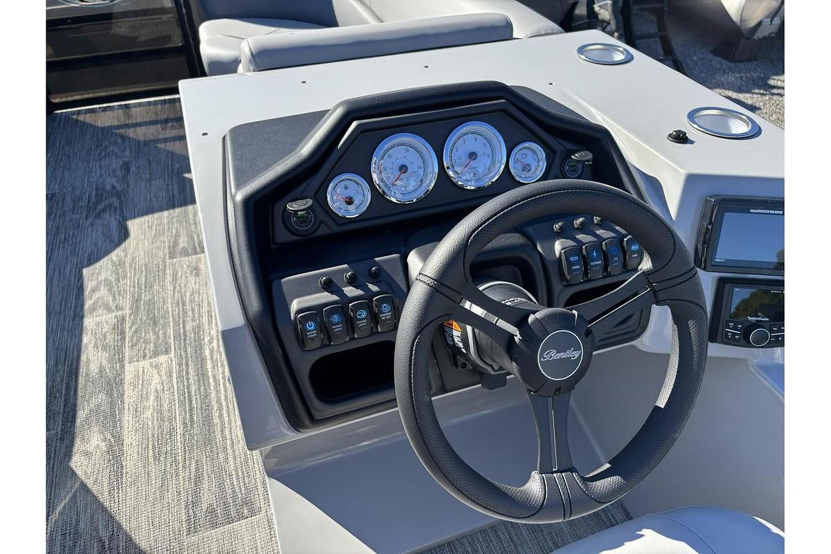 2026 Bentley Pontoons Legacy 223 Navigator