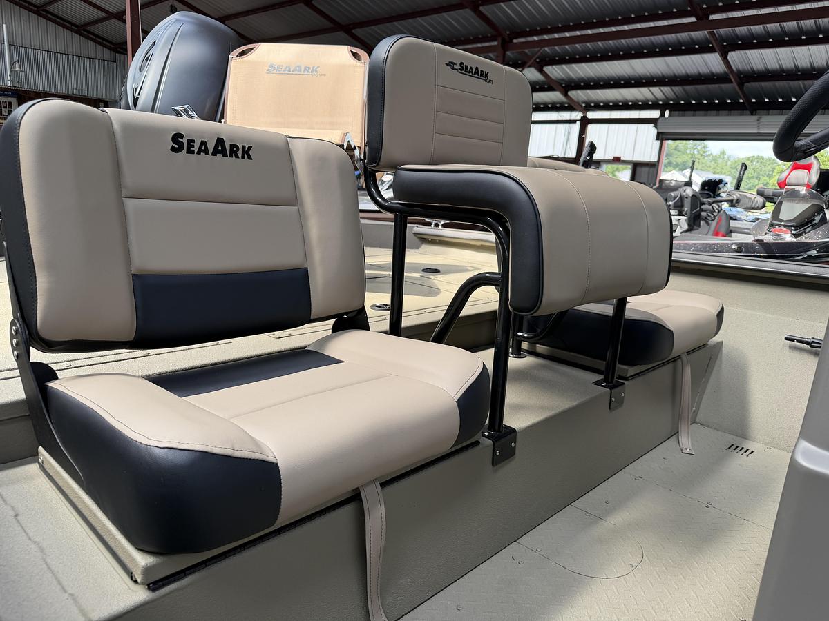 2027 SeaArk Phantom 20XV