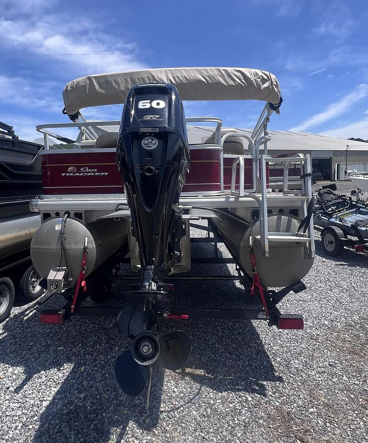 Used 2021 SunTracker Bass Buggy 18