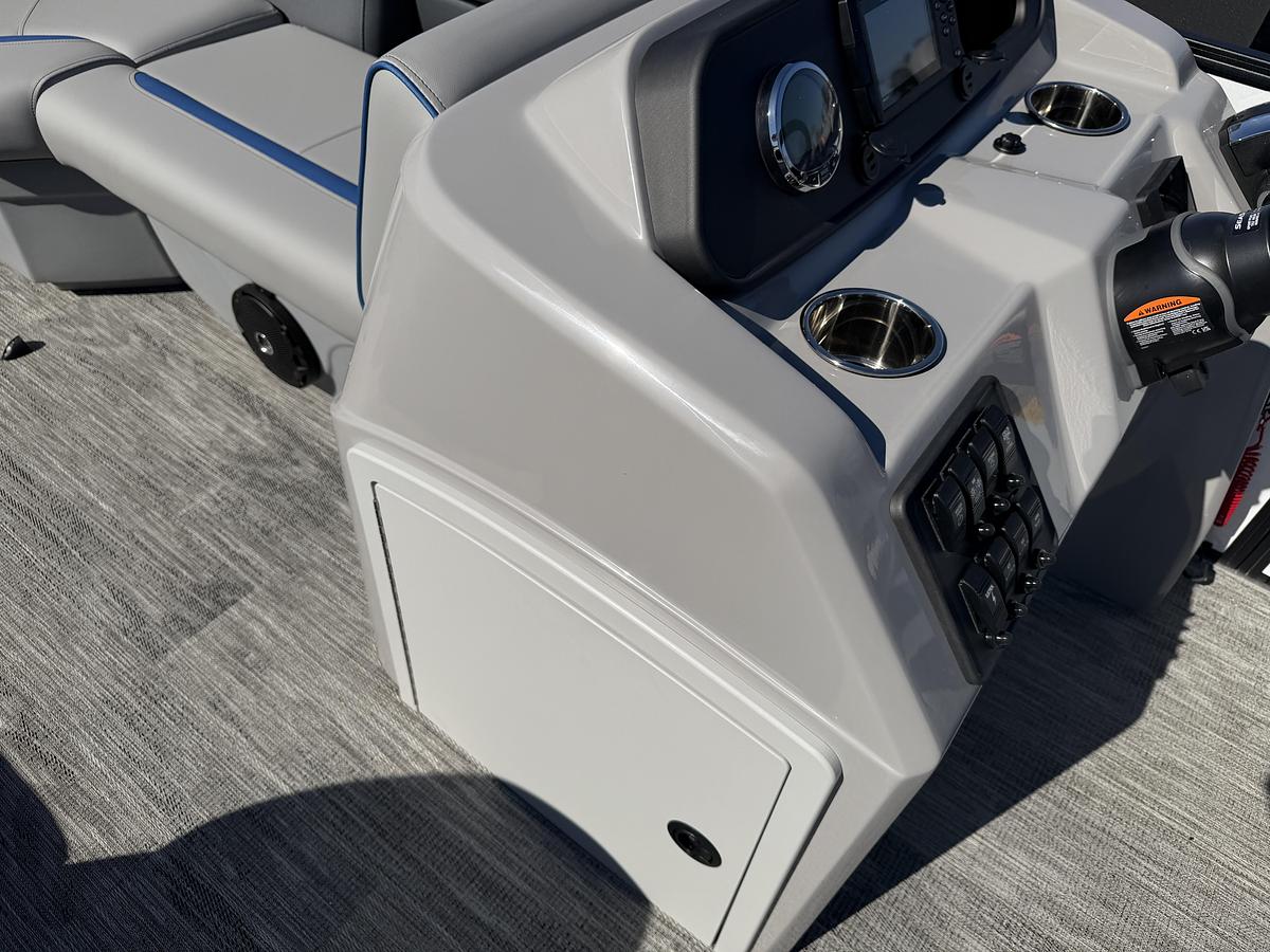 2026 Bentley Pontoons Bolt 223