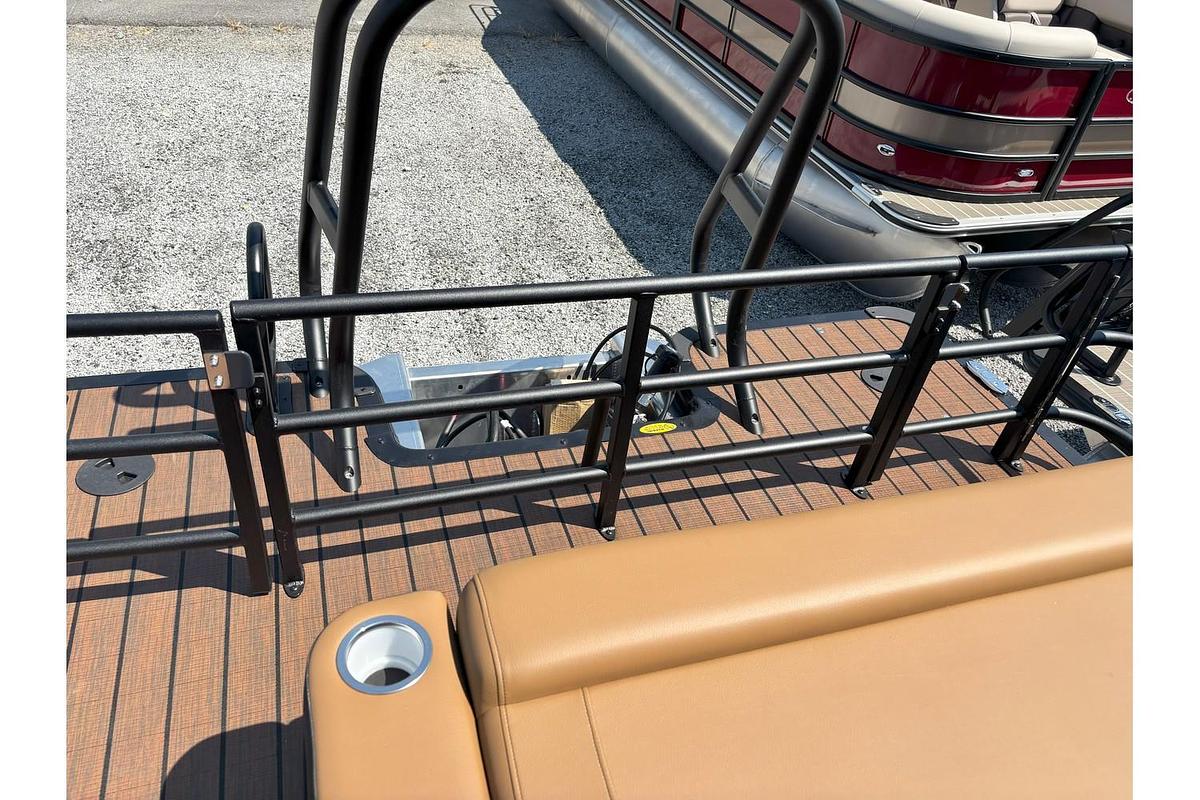 2026 Bentley Pontoons Elite 253 DC Swingback