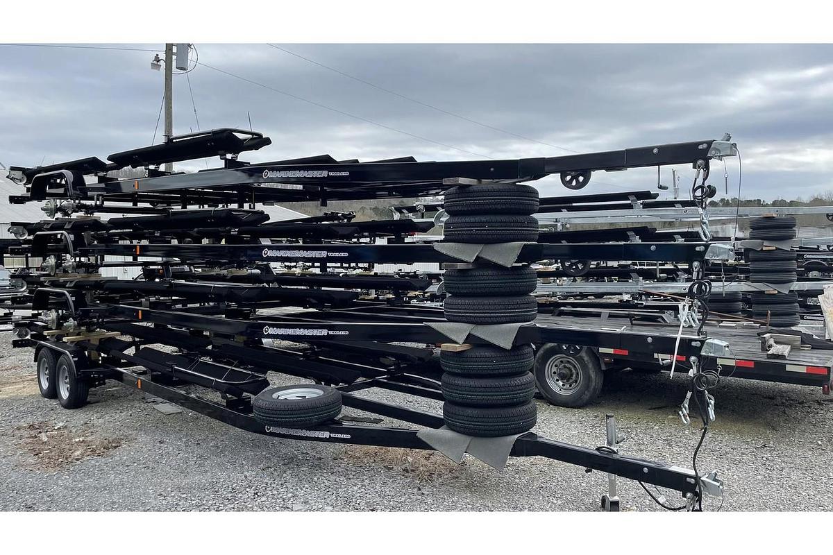 2025 Marine Master 25ft Tandem Pontoon Trailer