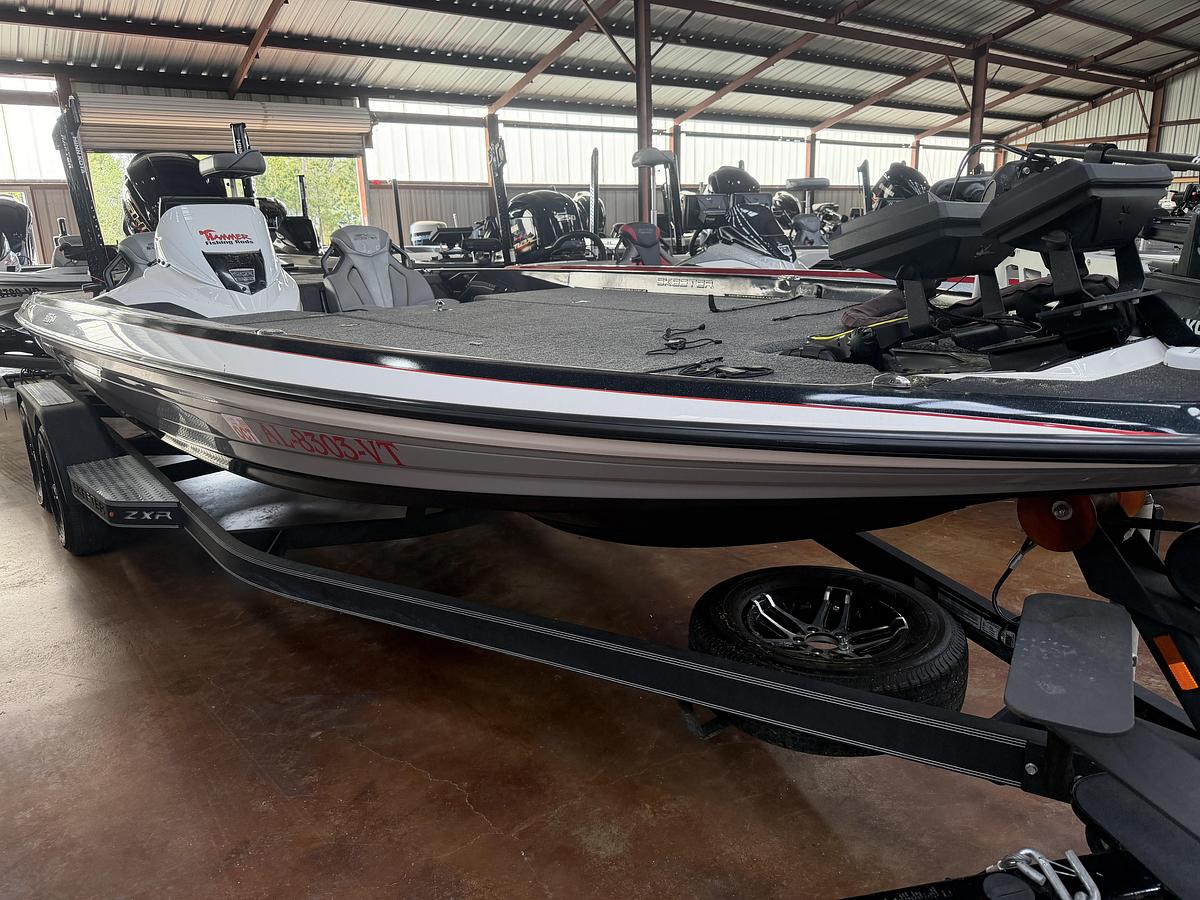 Used 2022 Skeeter ZXR21
