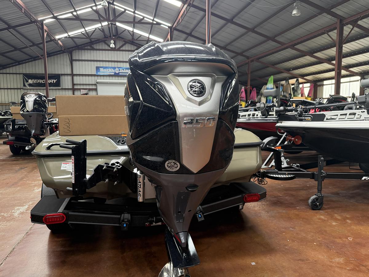 2027 Skeeter ZXE20