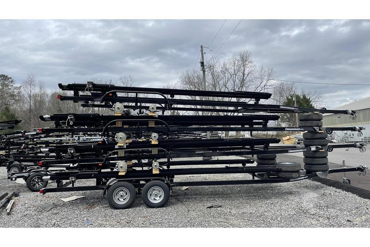 2023 Marine Master 23ft Tandem Pontoon Trailer