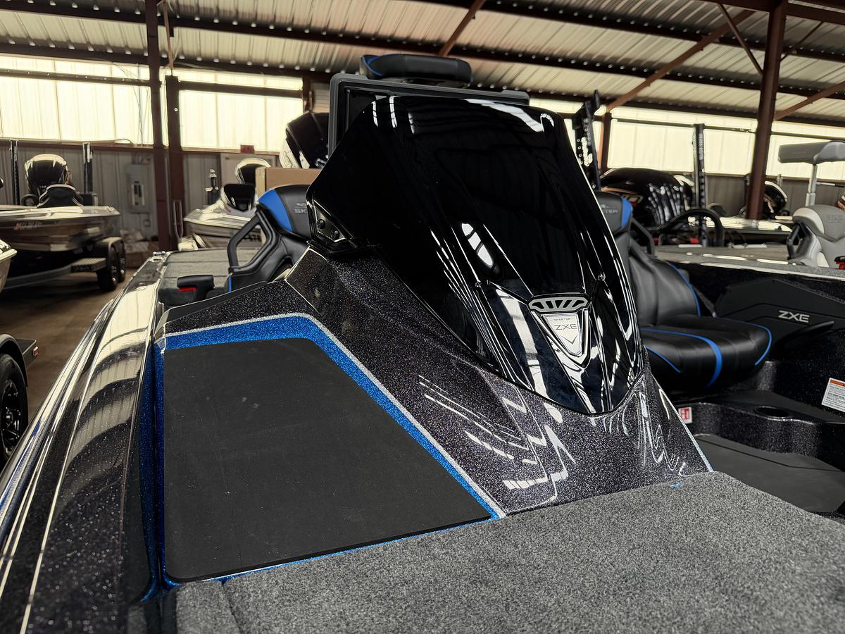 2027 Skeeter ZXE20