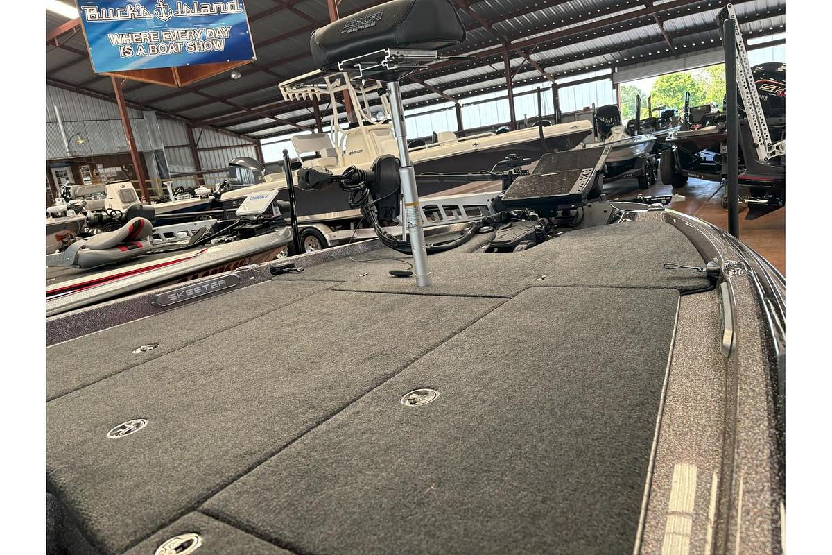 Used 2025 Skeeter FXR20LE