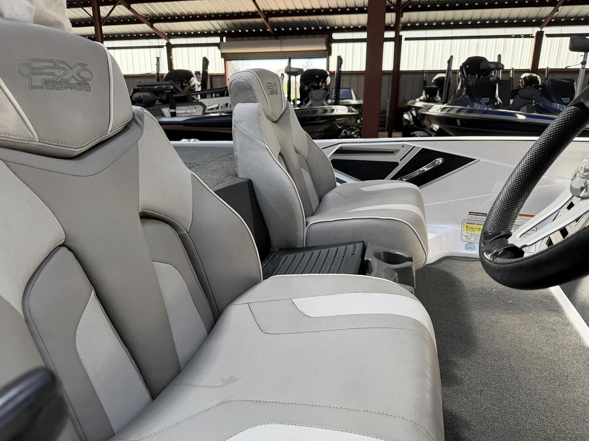 Used 2019 Skeeter FX20LE