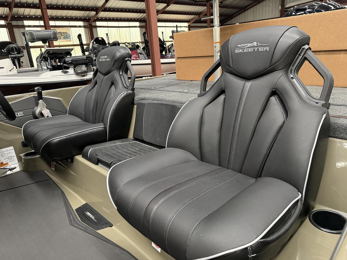 2027 Skeeter ZXE20