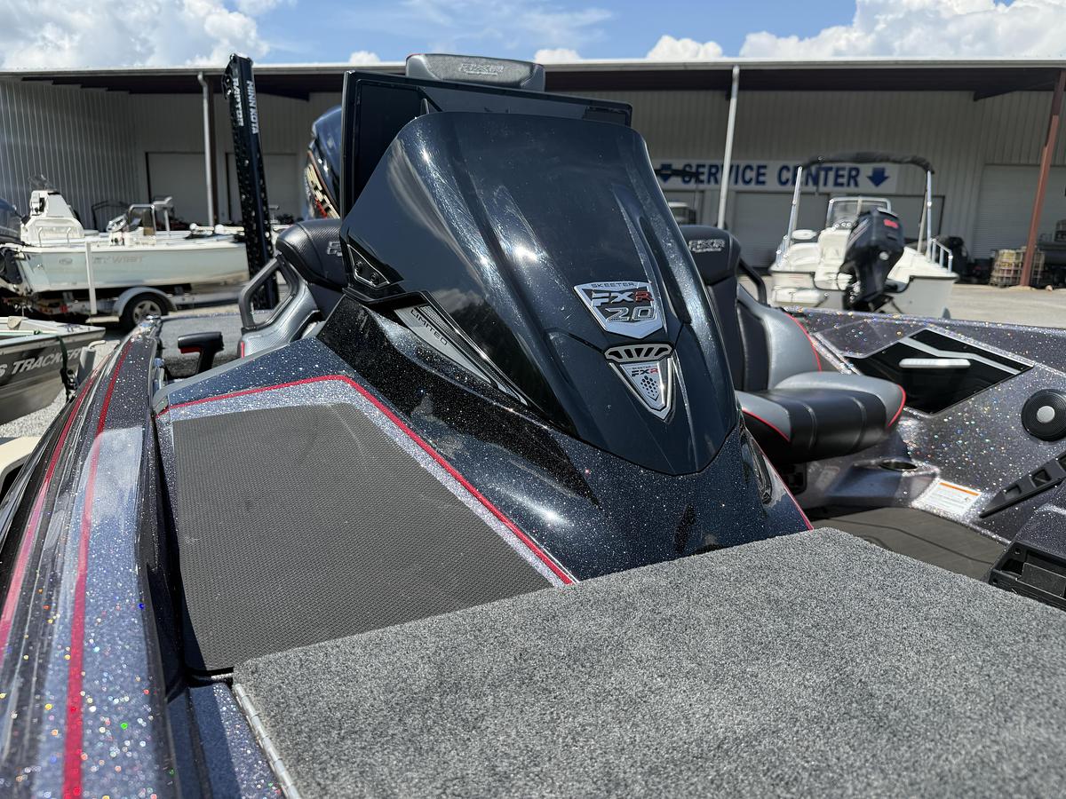 Used 2025 Skeeter FXR20LE