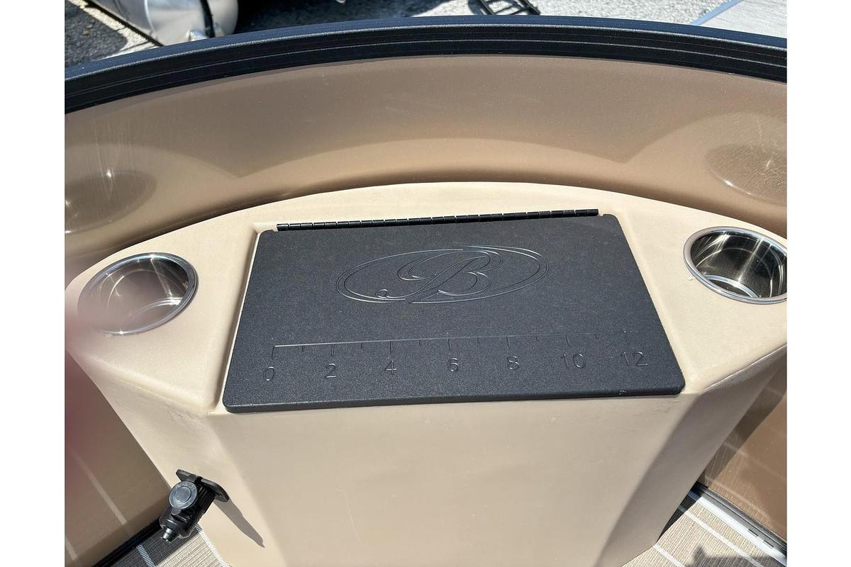 2026 Bentley Pontoons Fish 200 CW