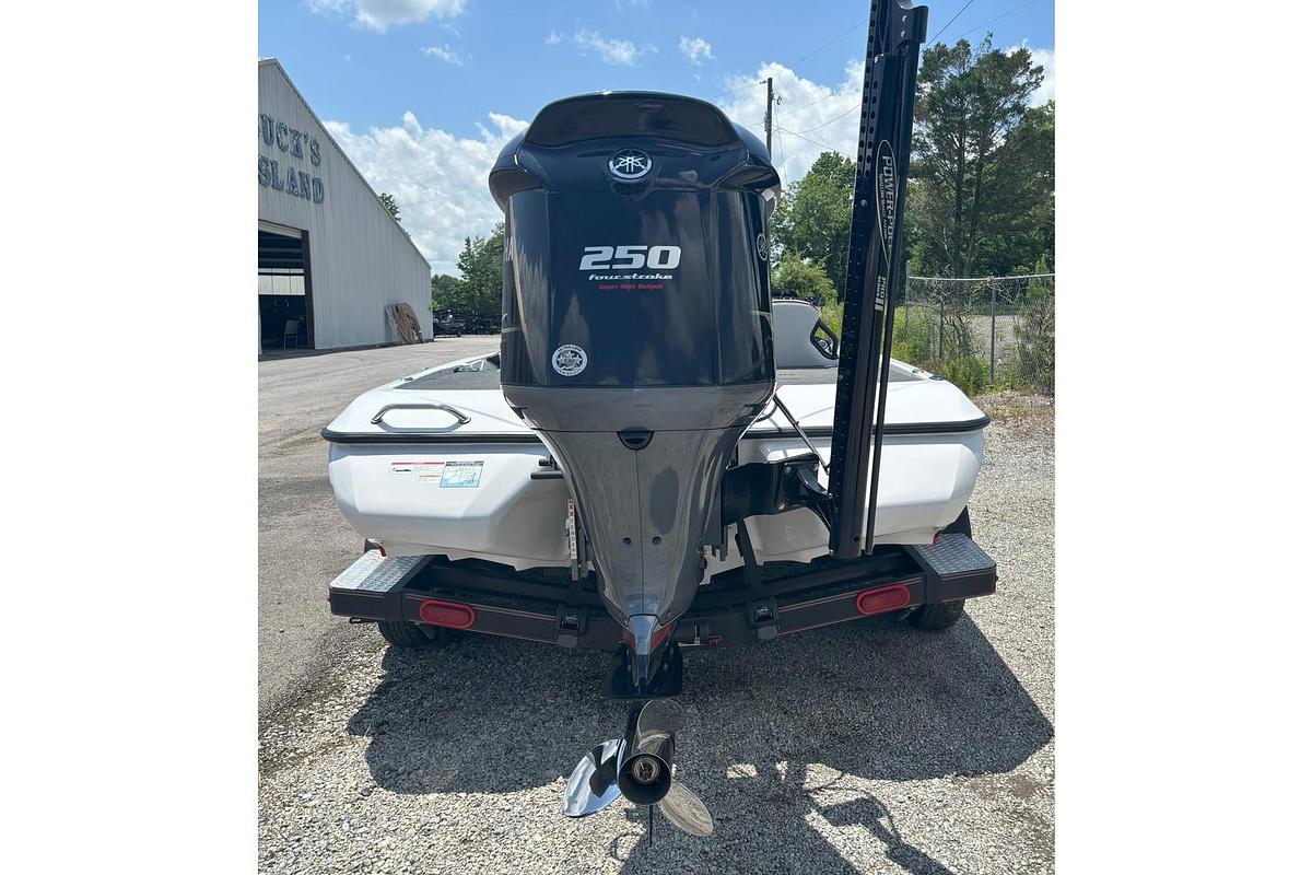 Used 2021 Skeeter ZXR20