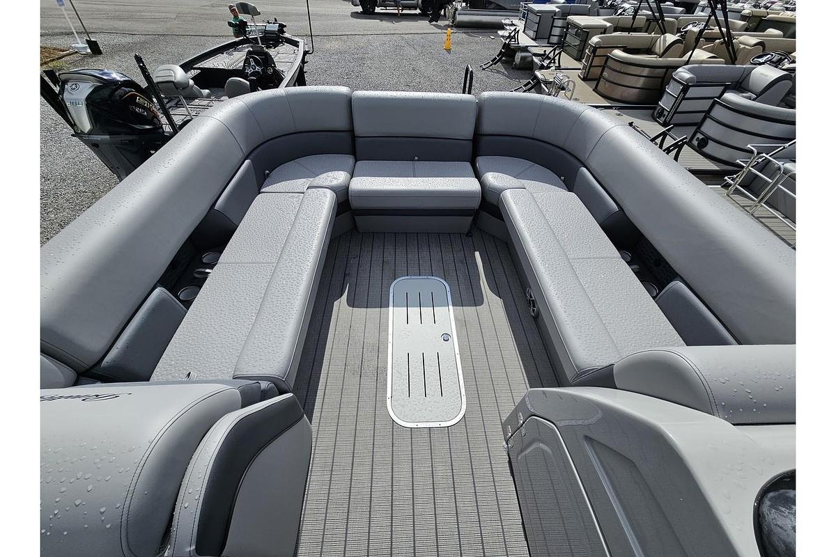 2025 Bentley Pontoons Elite 253 Admiral