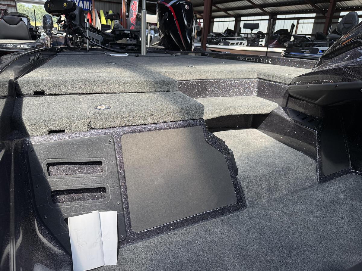 2027 Skeeter ZX200