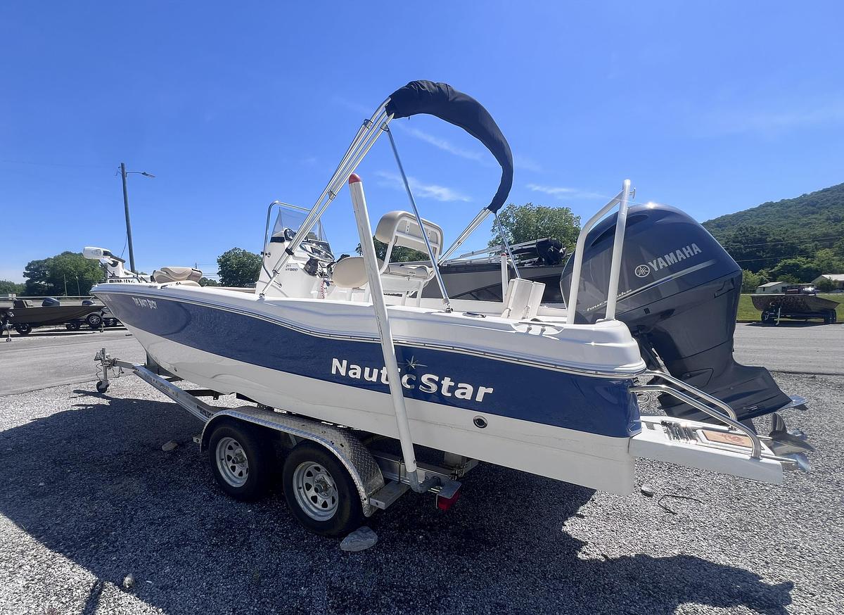 Used 2022 Nautic Star 211 Hybrid
