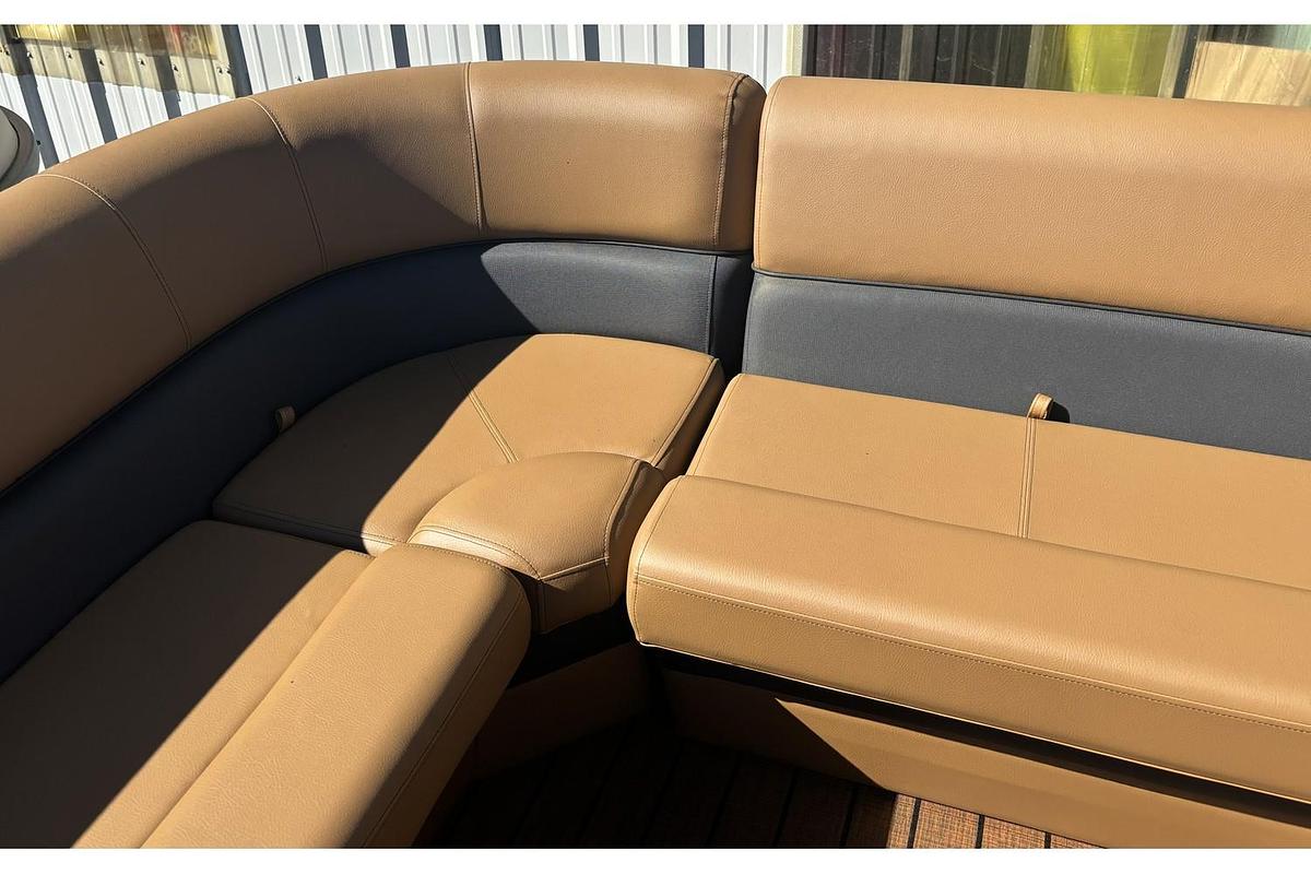 2026 Bentley Pontoons Elite 253 Admiral