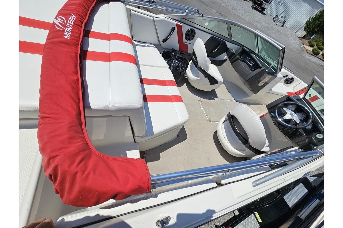 Used 2014 Monterey 196 Montura