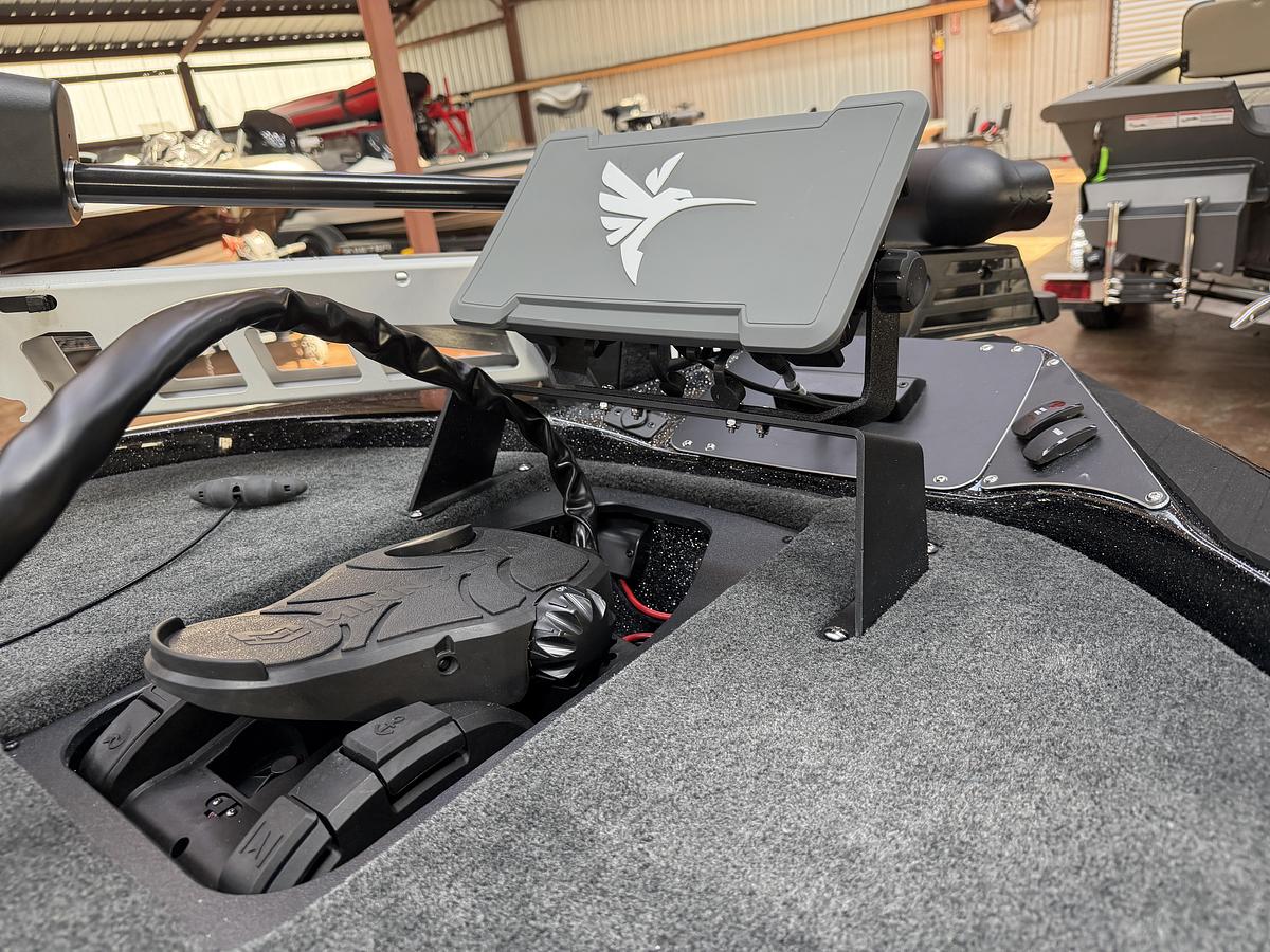 2027 Skeeter ZX200