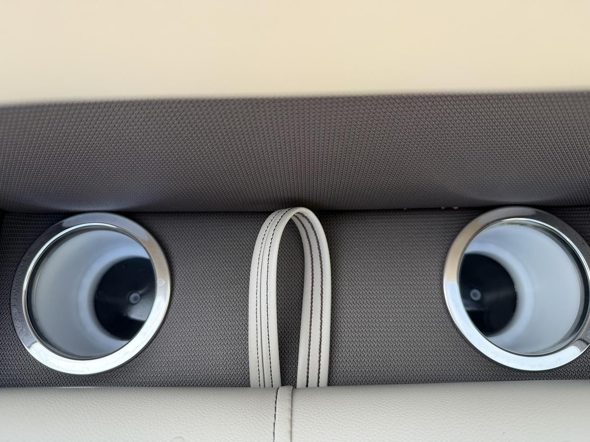 2026 Bentley Pontoons Legacy 223 Navigator