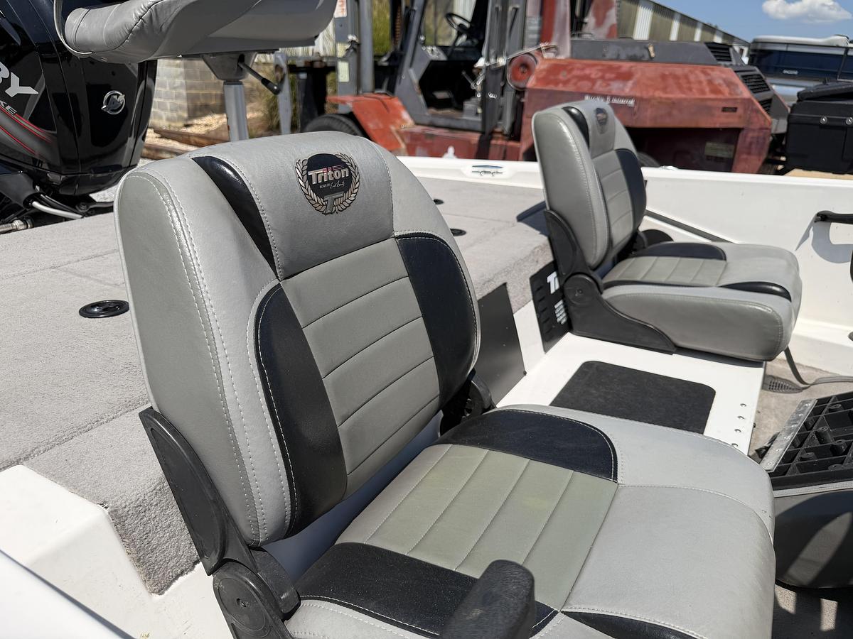 Used 2008 Triton Boats 17 Explorer