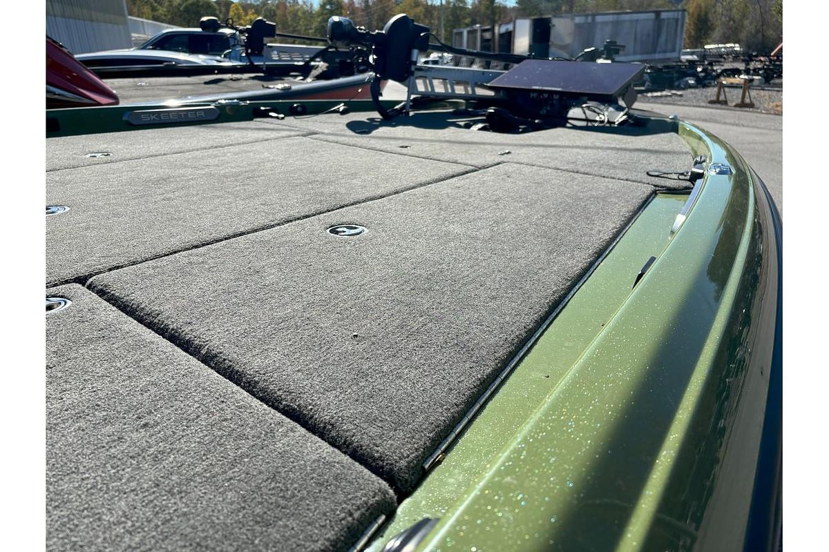 Used 2023 Skeeter FXR20 APEX