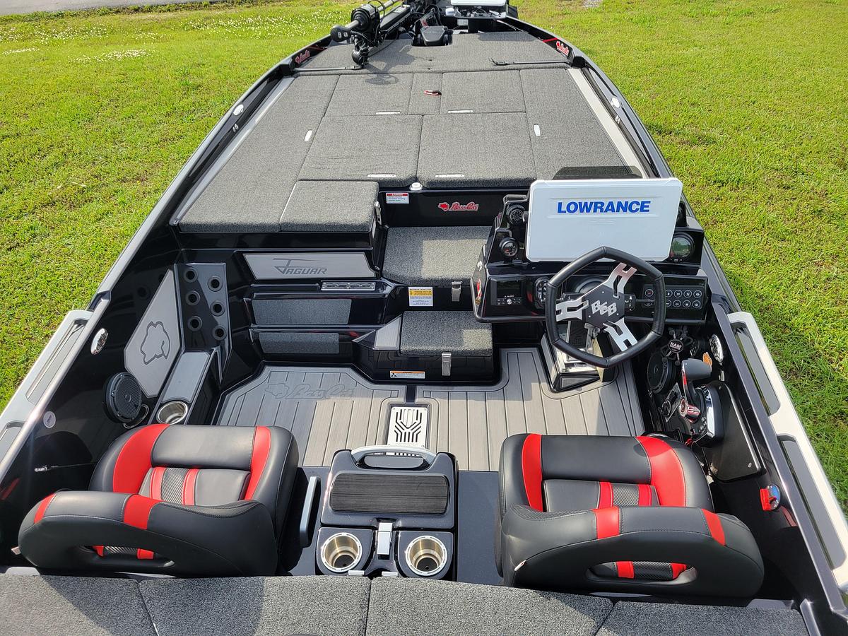 Used 2025 Bass Cat Jaguar