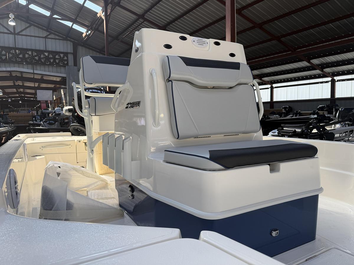 2026 Skeeter SX221 BAY