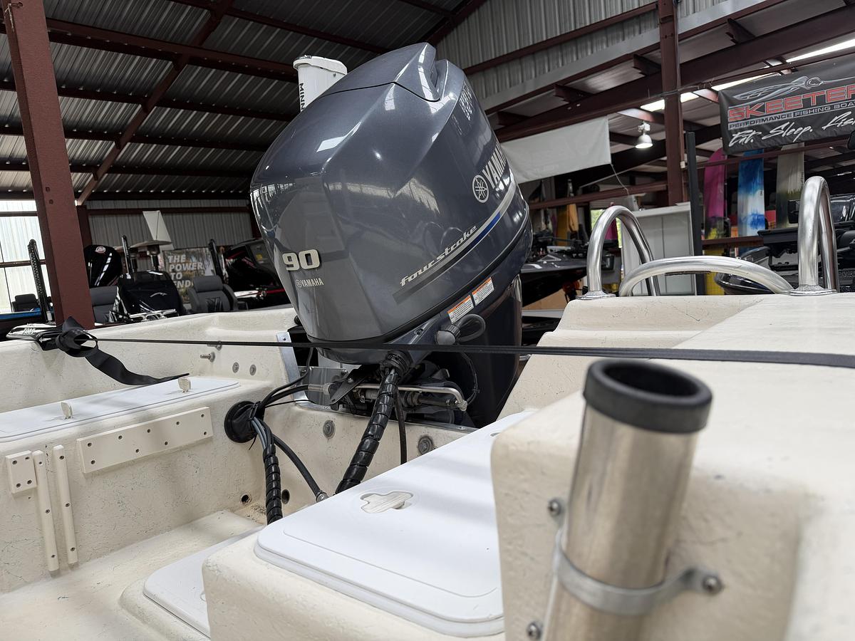 Used 2013 MayCraft 1900CC