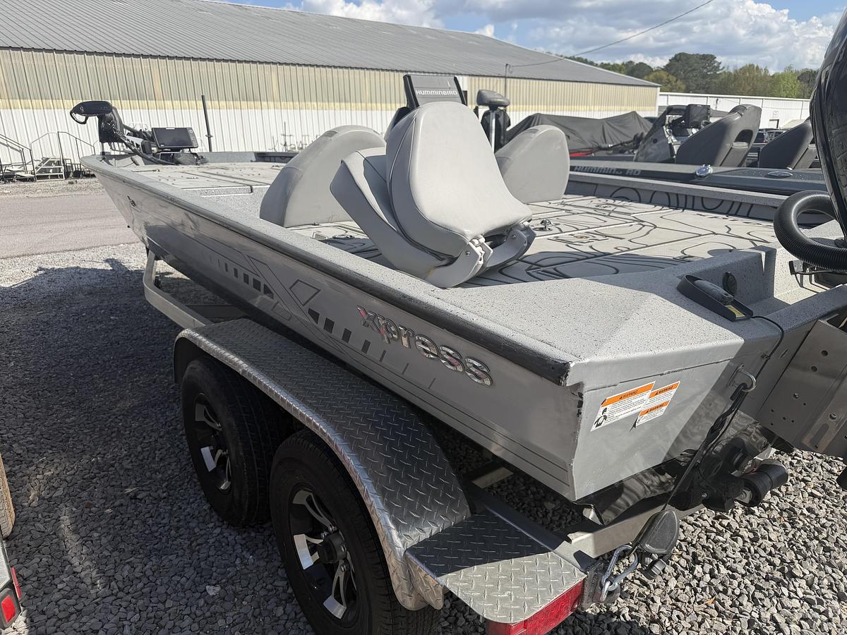 Used 2023 XPRESS X21 PRO
