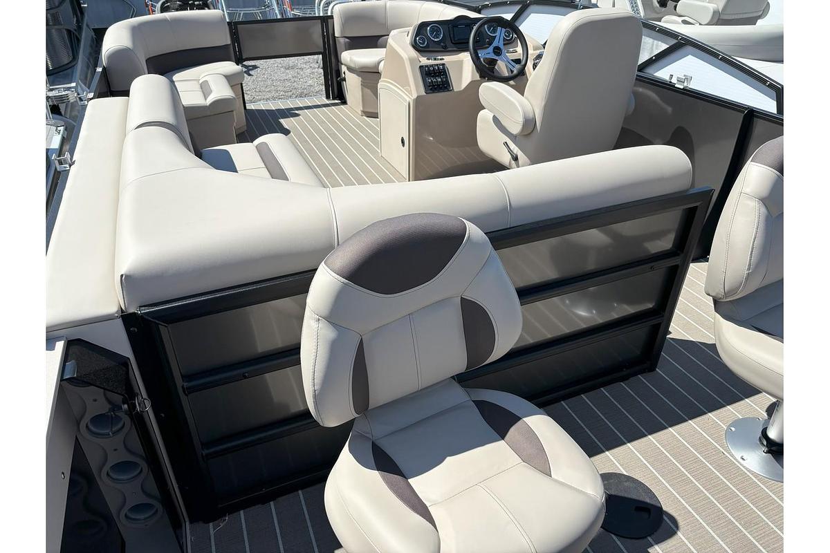 2025 Bentley Pontoons 200FNC