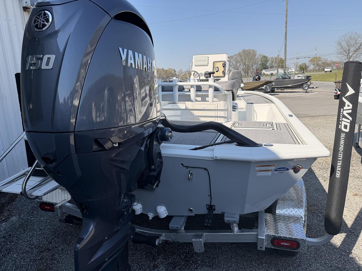 2026 Avid Boats 21FSX