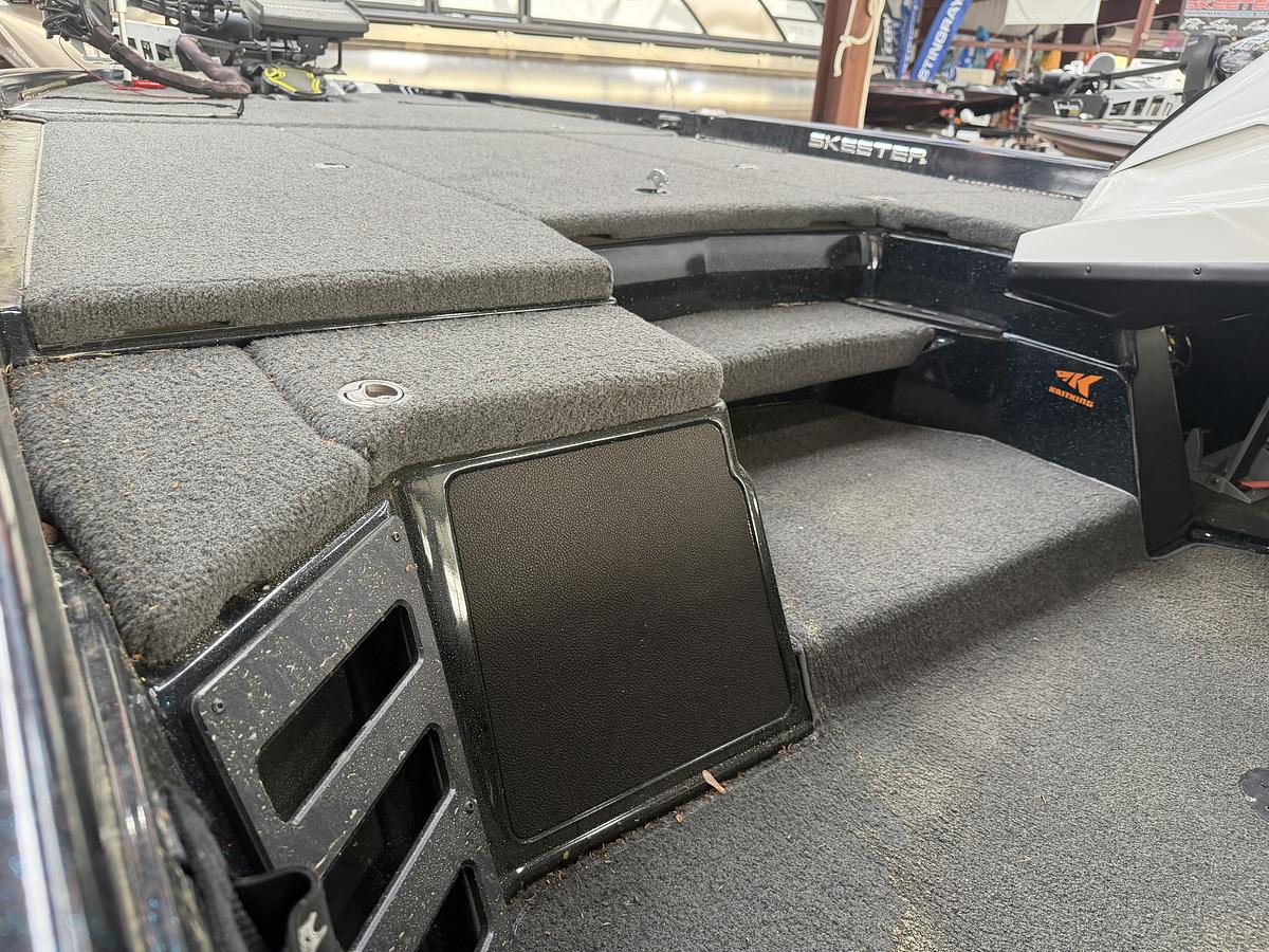 Used 2022 Skeeter ZXR21