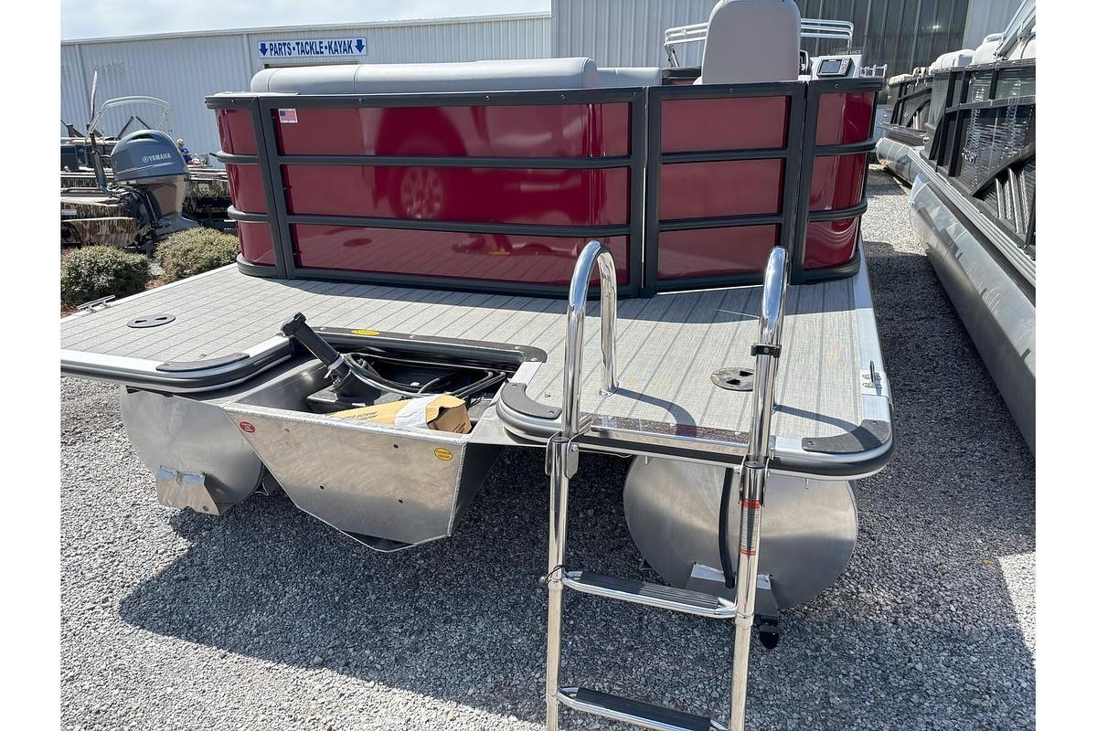 2025 Bentley Pontoons Legacy 203XL