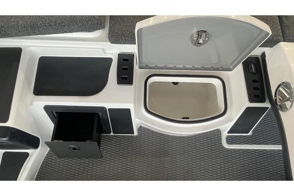 Used 2022 Caymas CX19