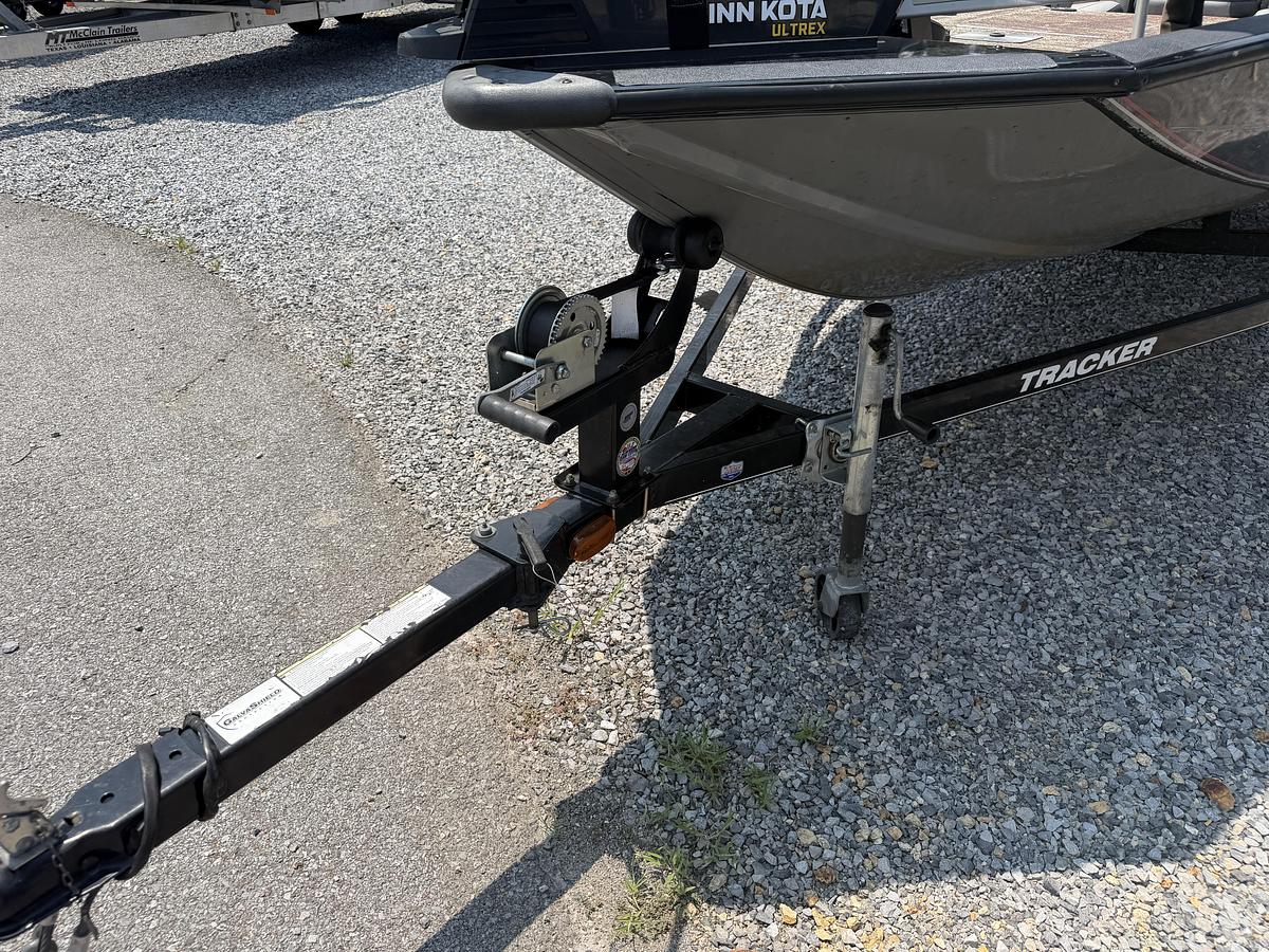 Used 2015 Tracker Pro Team 175 TXW