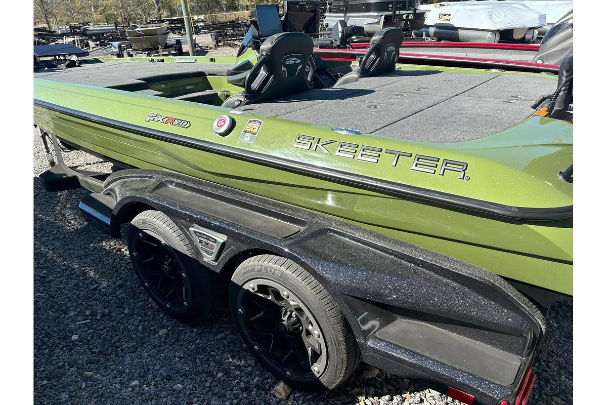 Used 2023 Skeeter FXR20 APEX