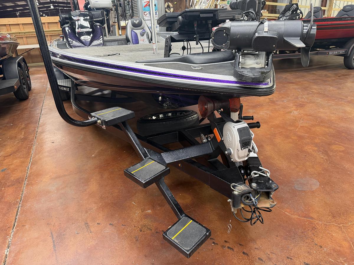 Used 2019 Phoenix 921