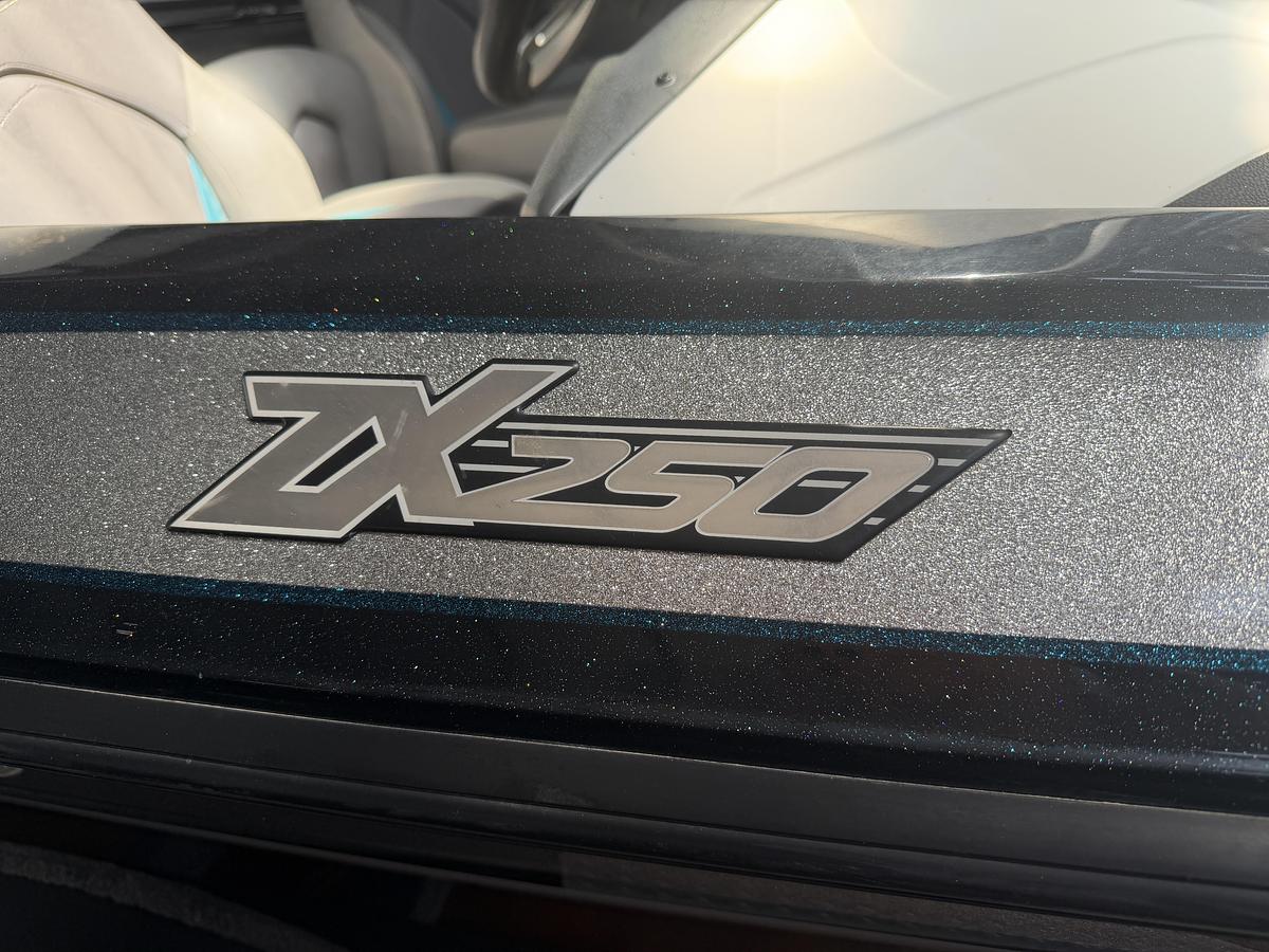 Used 2016 Skeeter ZX250