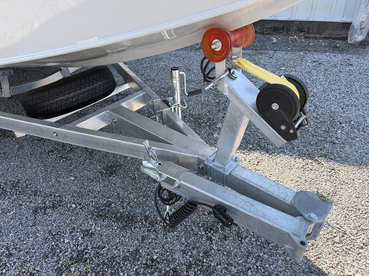 2026 Avid Boats 21FSX